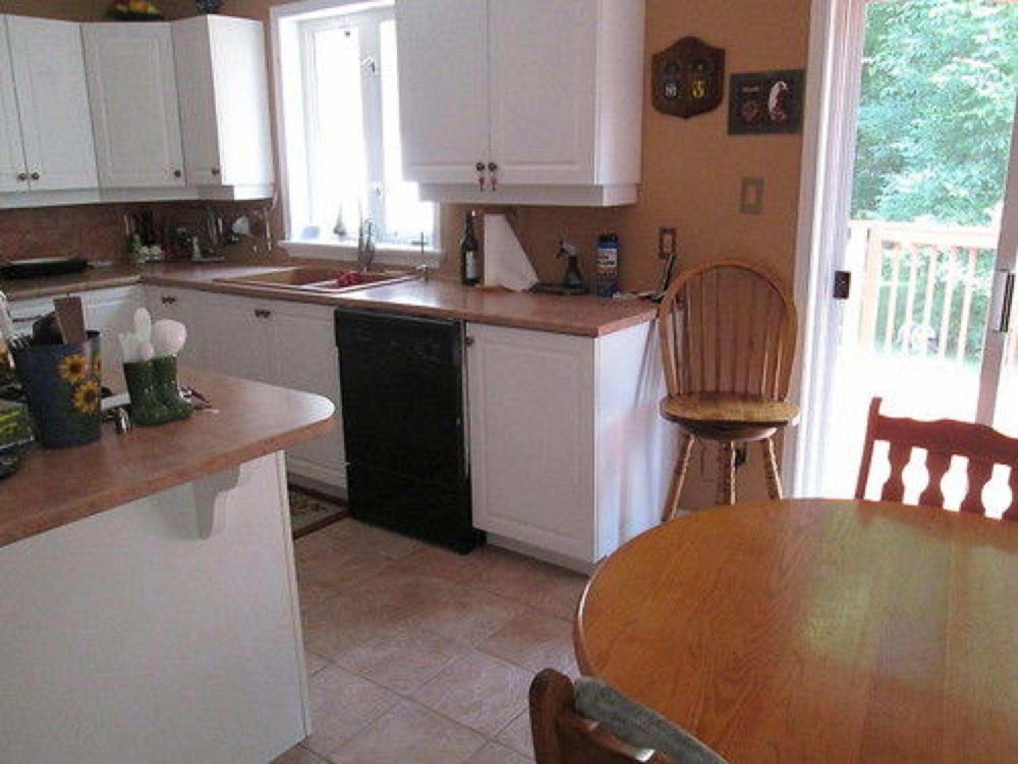 Connemara Hotel 3*